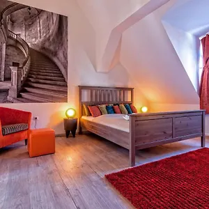 Luxury Paulay Street Boedapest